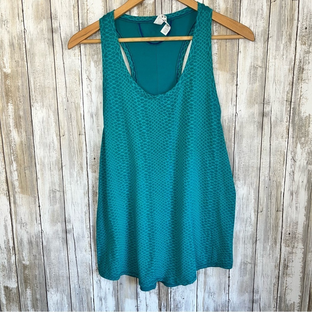 Under Armor Teal Printed Fitted Women’s Medium